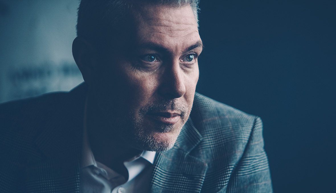 Sedan Magnus Persson blev fräst som 18-åring har han brunnit för att sprida evangeliet om Jesus, och spelade tidigt en nyckelroll i en stor ungdomsväckelse i Malmö.