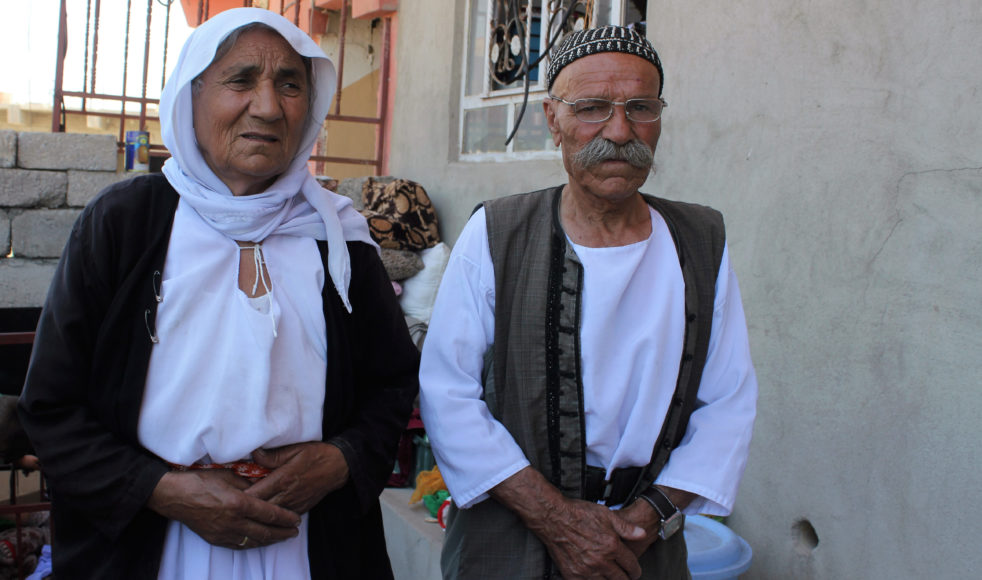 70-åriga Bezo Haidar Ali och 80-årige Suleiman Murad Ali är två av cirka 420 yazidier som har återvänt till Sinjar City sedan staden återerövrades från IS i november.