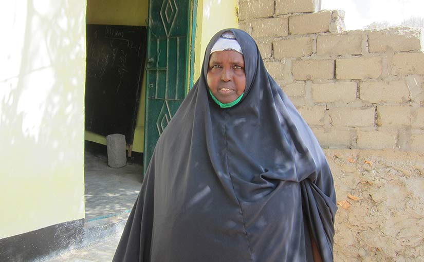 Förutom att hjälpa mellan 60 och 70 patienter om dagen i sin klinik, engagerar sig Shukri även i kvinnorättsfrågor nationellt. Kvinnlig könsstympning och våld mot kvinnor är två frågor som hon har varit med och lyft i olika kampanjer.