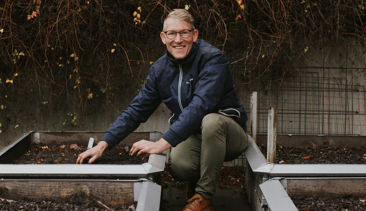 Pastorn Peder Wendefors tycker att det är var människas individuella ansvar att åta sig uppdraget att förvalta skapelsen.