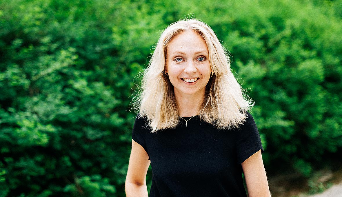 Victoria Vasquez bokdebuterar och materialet går att använda både i den personliga andakten och i grupp­sammanhang.