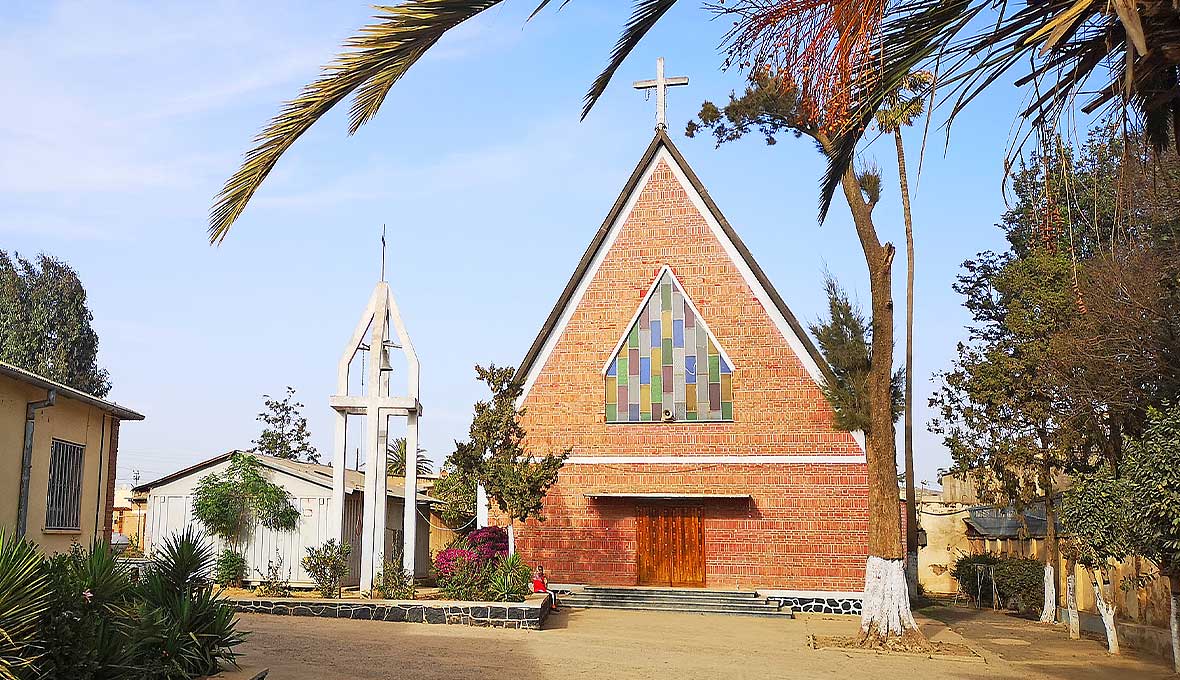 Erik och Anna fick under sitt besök se flera kyrkor och ta del av olika verksamheter som kyrkan driver.