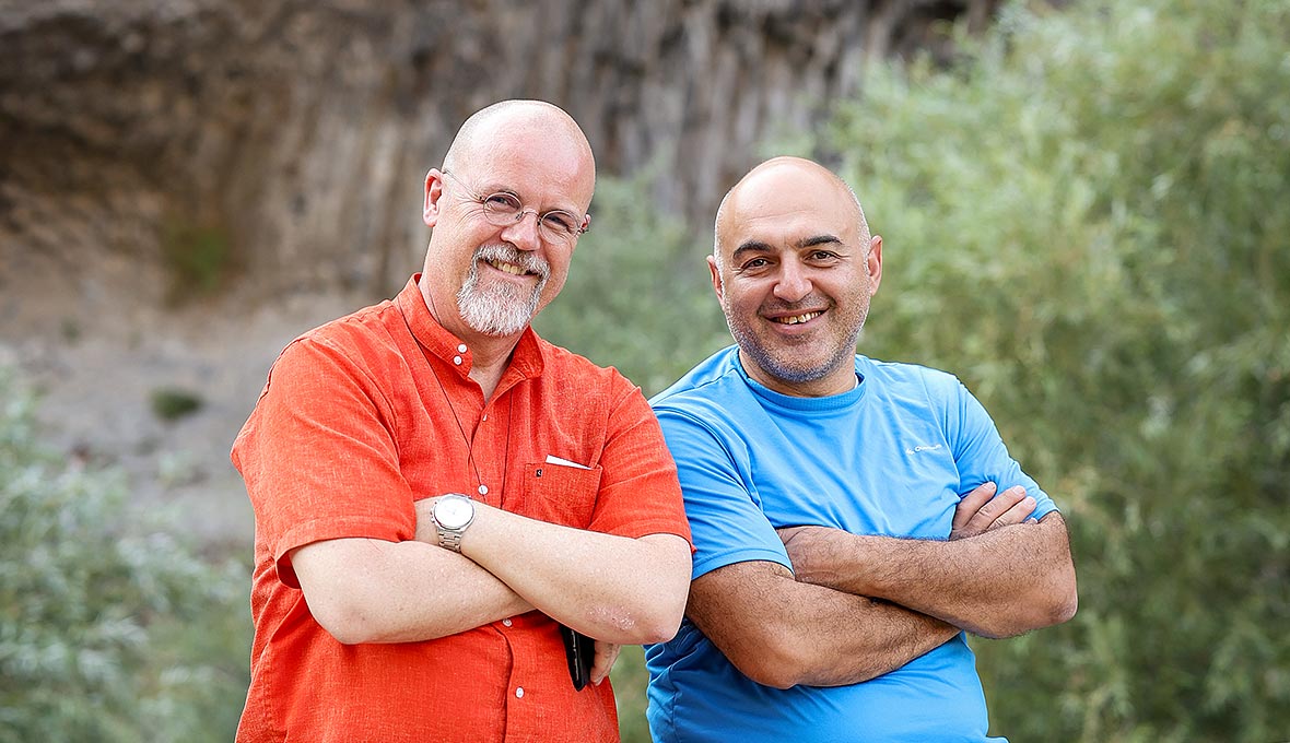 Nästa år blir Erik Johansson och Karen Khachatryan arbetskamrater i den persisk-talande församlingen i Armeniens huvudstad Jerevan. Bilder: Magdalena Vogt