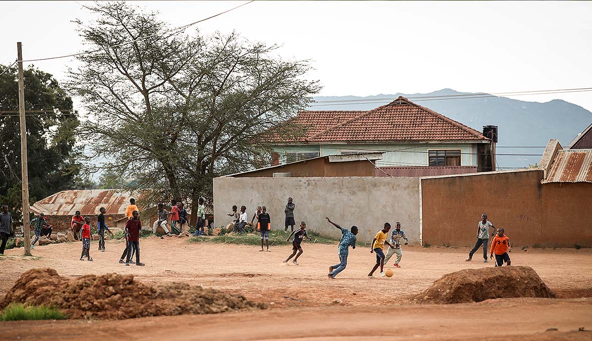 – Våldet mot barn i hemmen har ökat i Iringa de senaste åren, berättar Joyce Ngandango. Bilder: Magdalena Vogt