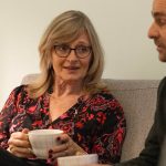 Problemet är sällan disken eller tvätten, utan att man känner sig oälskad, ensam och rädd för att problem i relationen kommer att kvarstå, menar Gunilla.