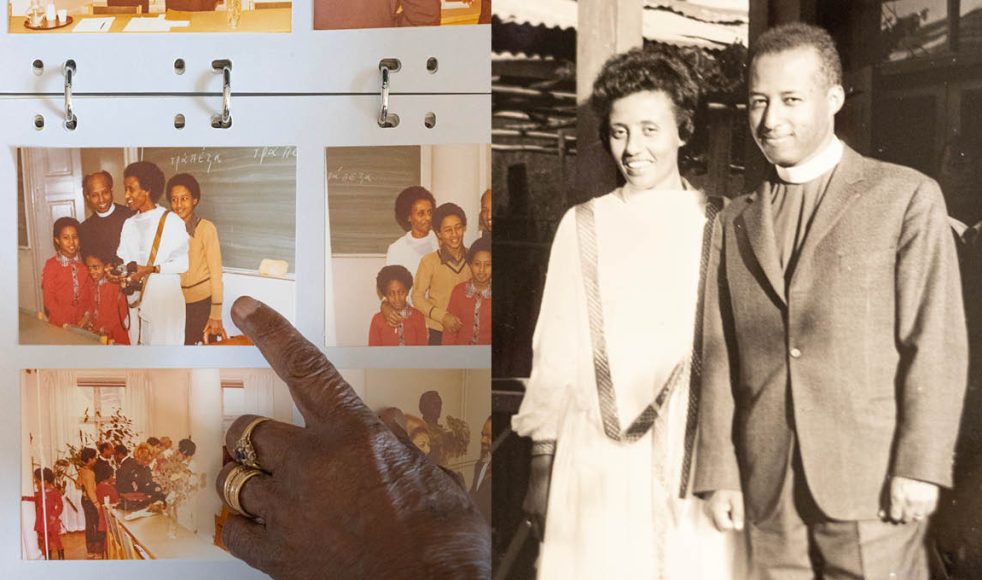Til vänster: Gennet visar upp bilder från foto­albumet. Denna är från Ezras doktors­disputation på Johannelund 1977. På bilden syns Ezra, Gennet och deras tre barn. Till höger: Från förlovningen i Addis Abeba 1966, tre månader före bröllopet.